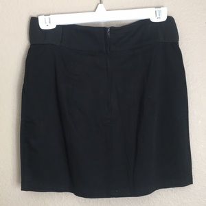 Women’s H&M black skirt. Med. Excellent condition